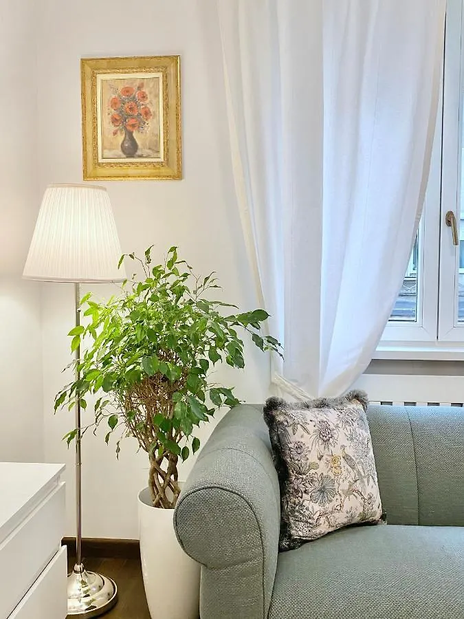 Vintage Top Centre Apartment Sofia